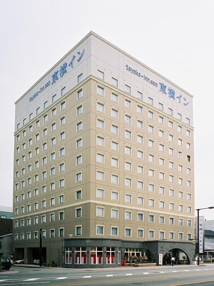Toyoko Inn Kanazawa-Eki Higashi-Guchi Exterior foto