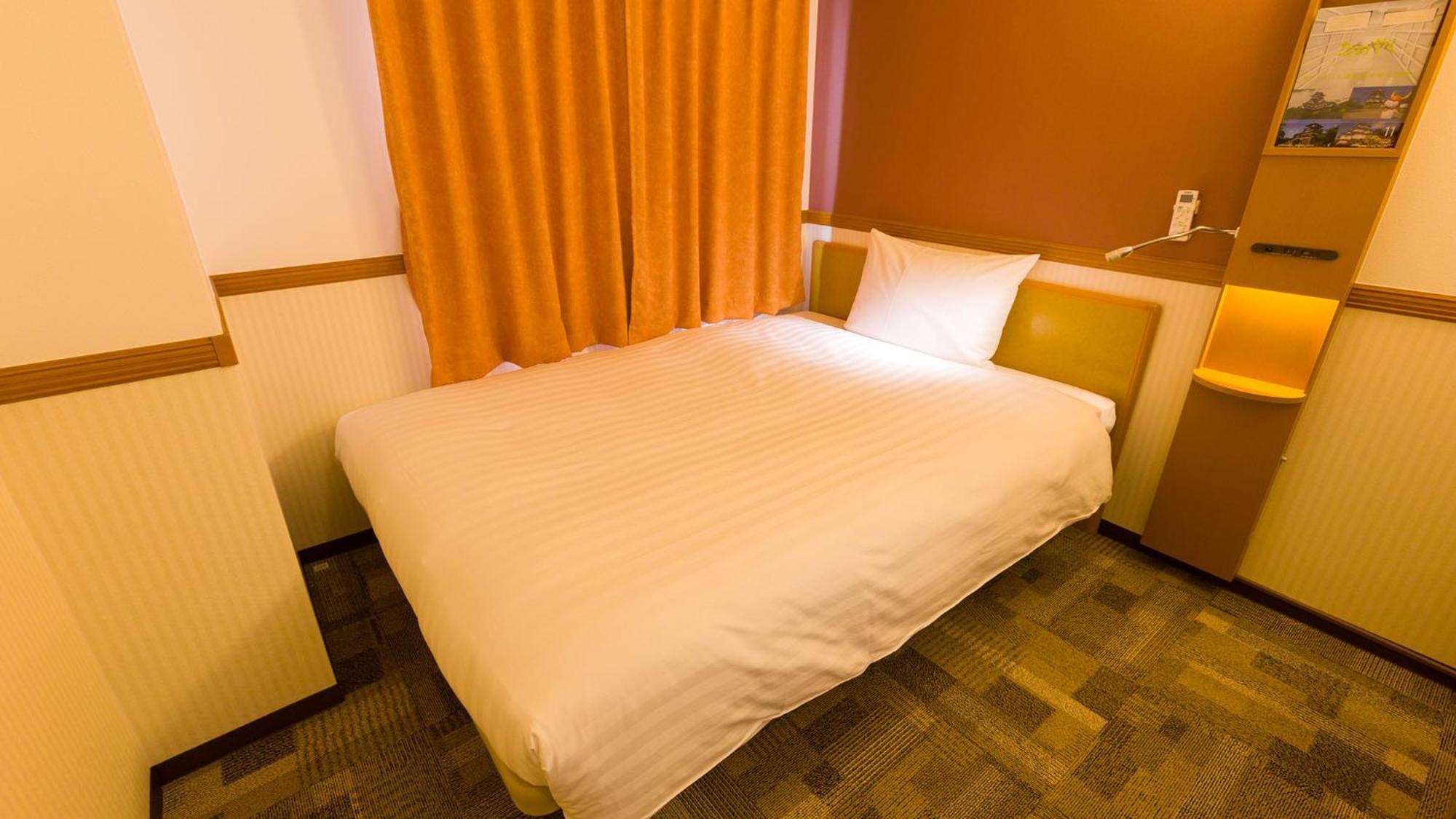 Toyoko Inn Kanazawa-Eki Higashi-Guchi Zimmer foto